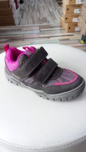 Adidasi impermeabili D.D.step